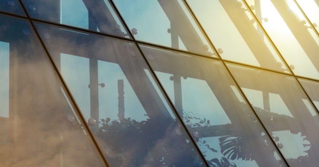 Fachadas de vidro em Vila Velha